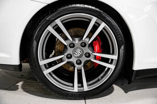 2012 Porsche 911 Carrera 4S