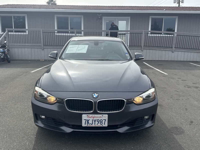 2015 BMW 3 Series 328i
