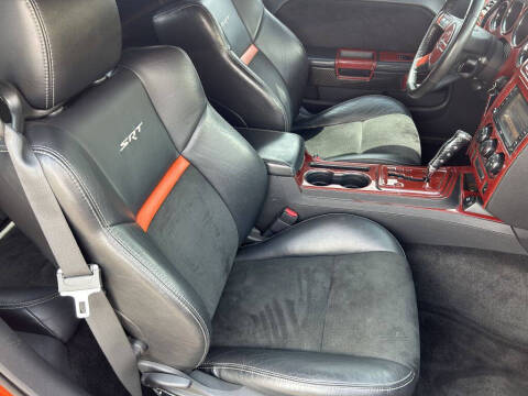 2008 Dodge Challenger SRT8