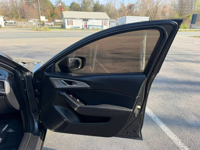 2017 Mazda MAZDA3 Sport