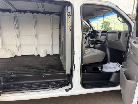 2007 GMC Savana 2500