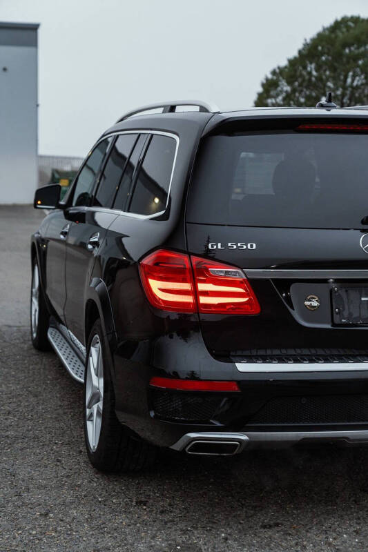 2015 Mercedes-Benz GL-Class GL 550 4MATIC