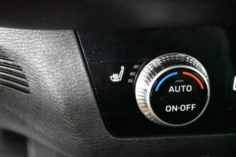 2024 Mitsubishi Outlander PHEV SE