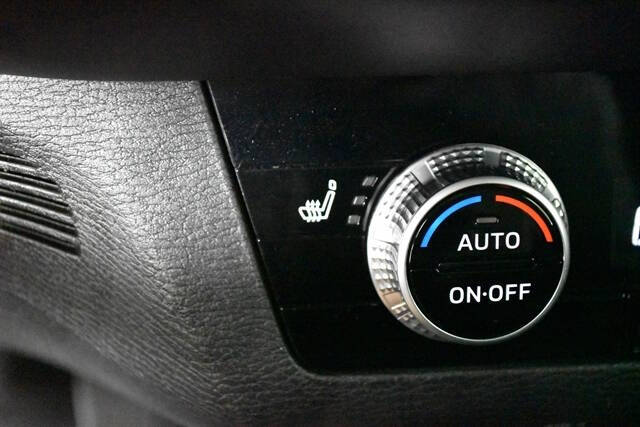 2024 Mitsubishi Outlander PHEV SE