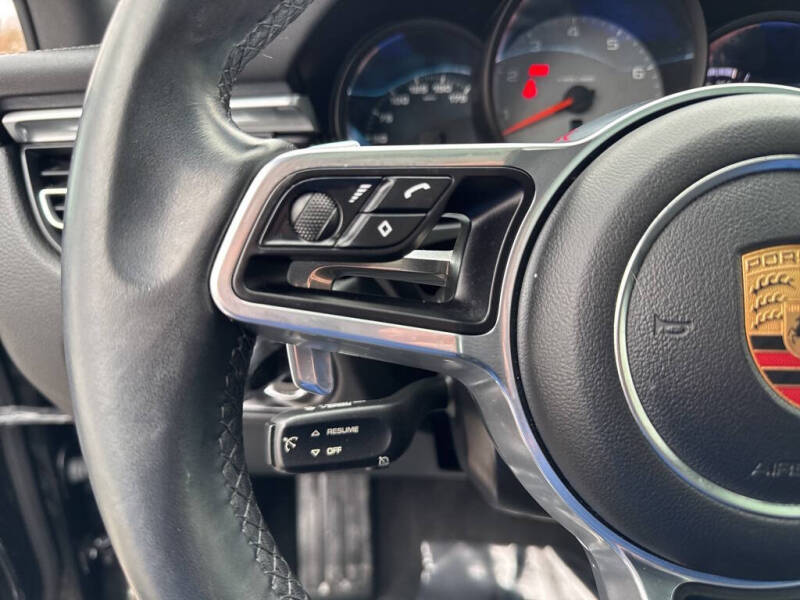 2020 Porsche Macan S