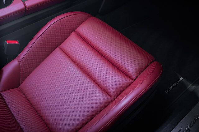 2021 Porsche Taycan Turbo