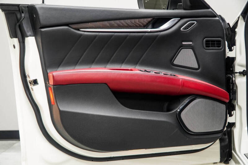 2019 Maserati Ghibli SQ4 GranLusso