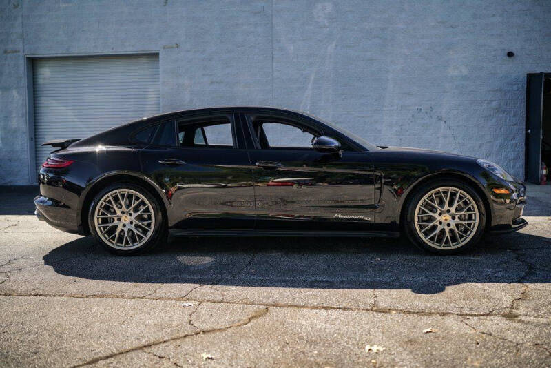 2020 Porsche Panamera