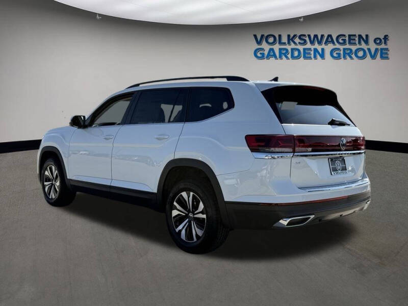 2026 Volkswagen Atlas SE