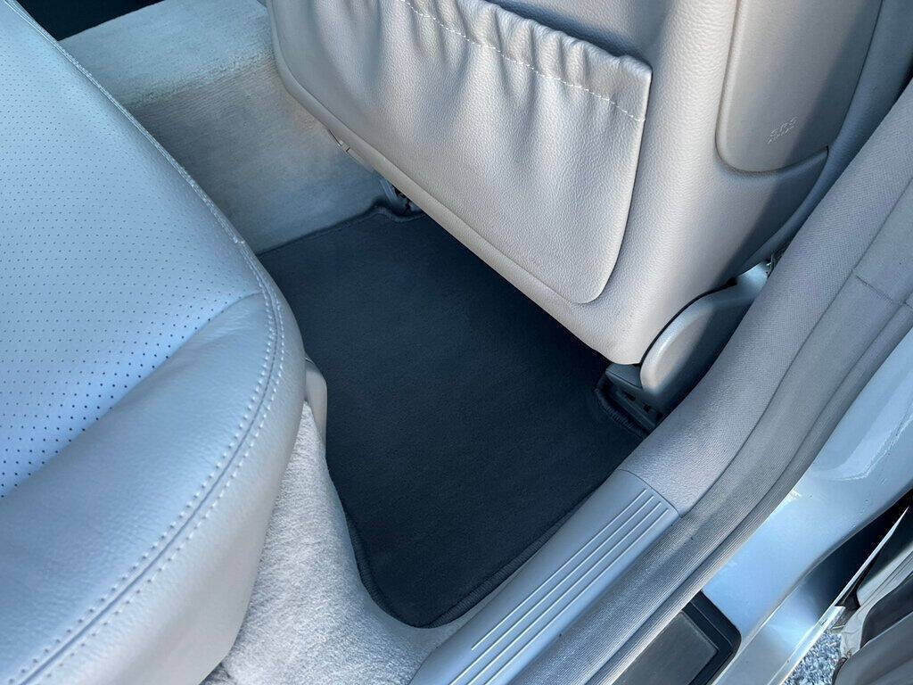 2006 Mercedes-Benz E-Class 48