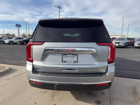 2024 GMC Yukon XL SLT