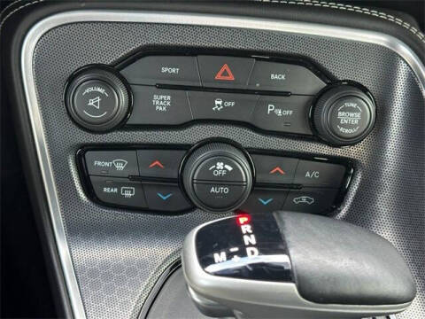 2016 Dodge Challenger R/T Scat Pack