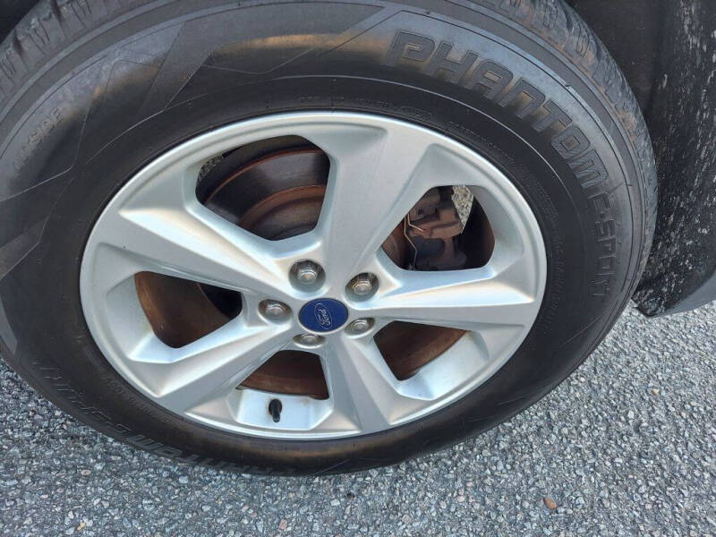 2015 Ford Edge SE