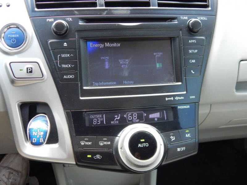 2013 Toyota Prius v