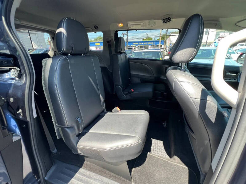 2019 Toyota Sienna