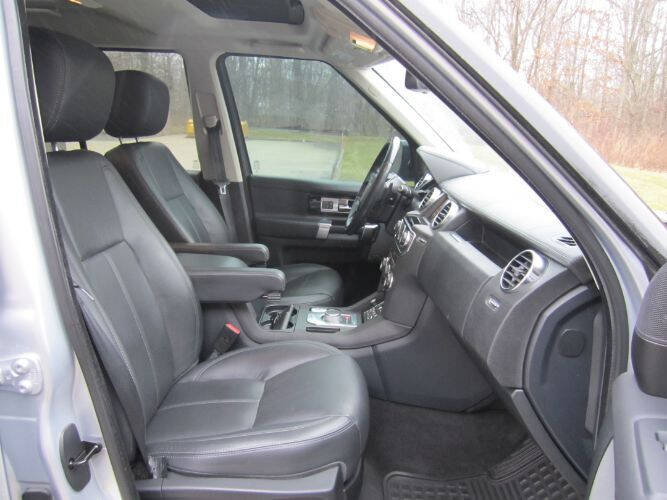 2016 Land Rover LR4 HSE LUX