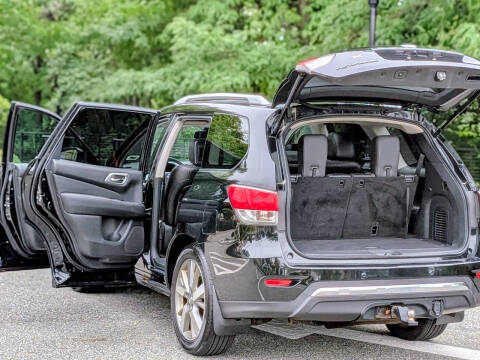 2014 Nissan Pathfinder Platinum