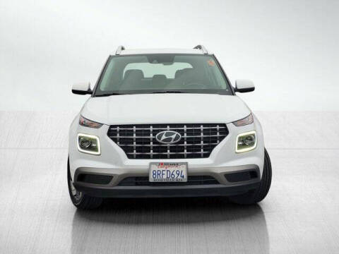 2020 Hyundai Venue SEL