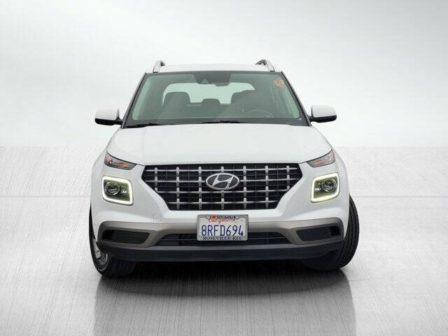 2020 Hyundai Venue SEL