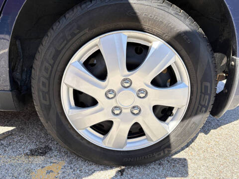 2008 Nissan Versa 1.8 S