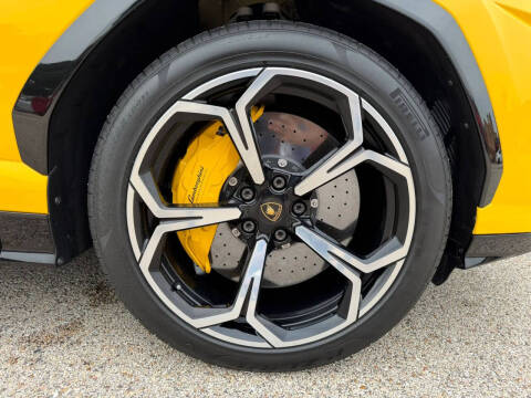 2022 Lamborghini Urus