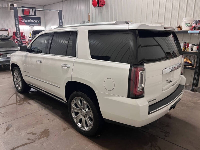 2017 GMC Yukon Denali