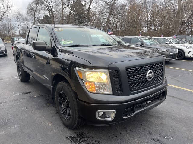 2017 Nissan Titan S