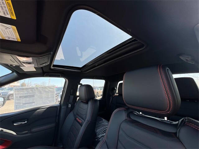 2025 Nissan Frontier PRO-4X