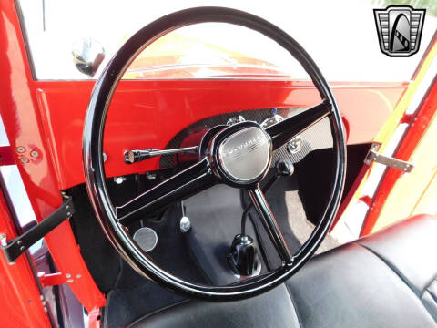 1933 Chevrolet Apache