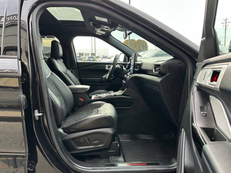 2023 Ford Explorer ST