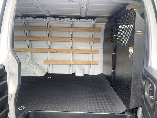 2020 GMC Savana 2500