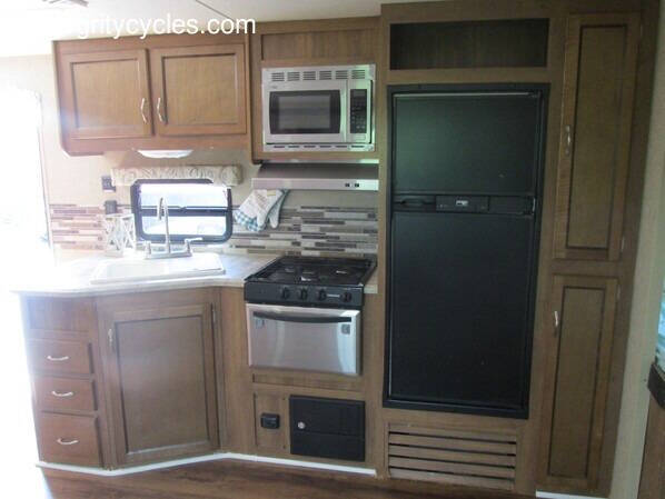 2016 Forest River COACHMEN M-273 DBS