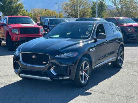 2019 Jaguar F-PACE S