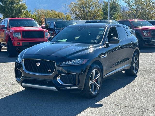 2019 Jaguar F-PACE S