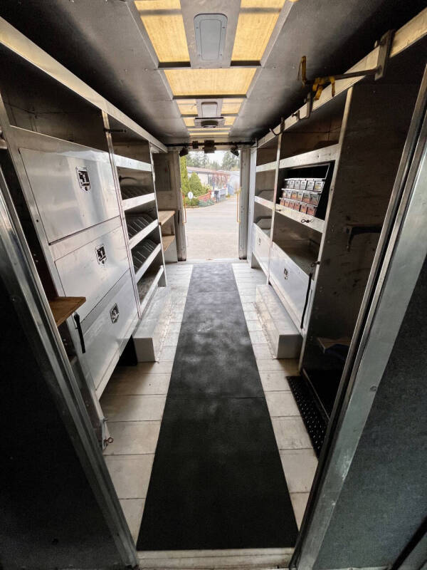 2016 Freightliner MT55 Chassis