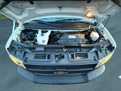 2020 Chevrolet Express 2500