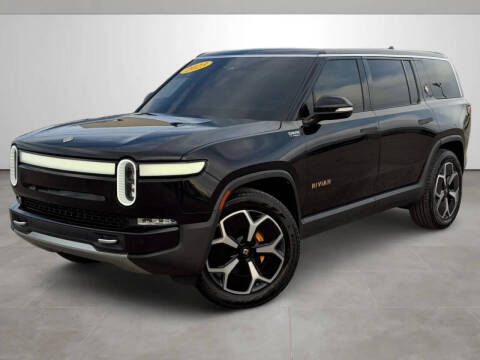 2023 Rivian R1S Adventure