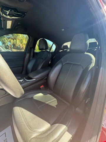 2022 Alfa Romeo Giulia Sprint