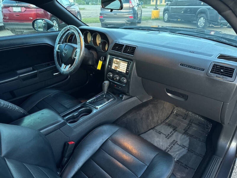 2014 Dodge Challenger SXT