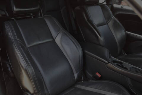 2018 Dodge Challenger SXT Plus
