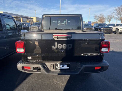 2026 Jeep Gladiator Sport S