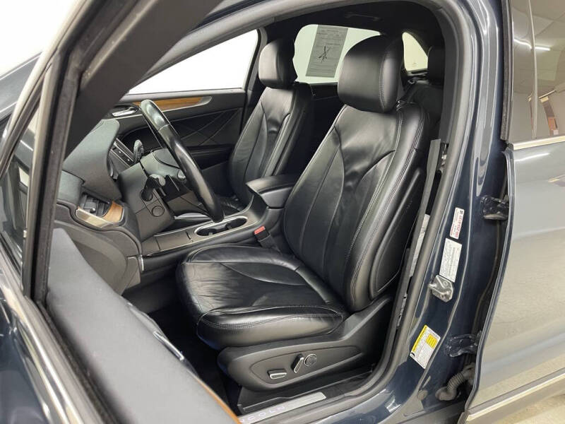 2019 Lincoln MKC Select