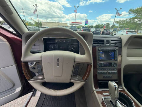 2012 Lincoln Navigator L