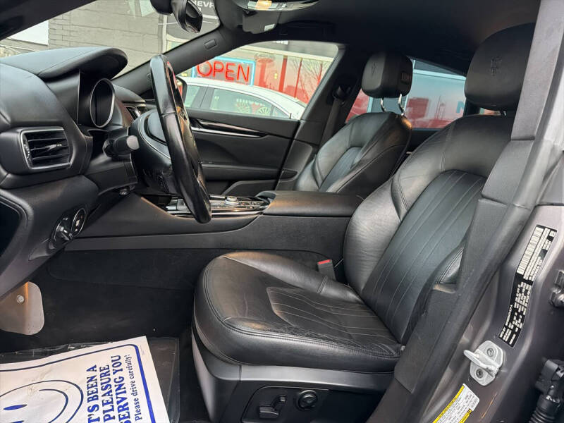 2017 Maserati Levante