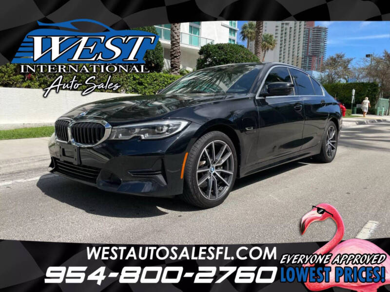 2022 BMW 3 Series 330e
