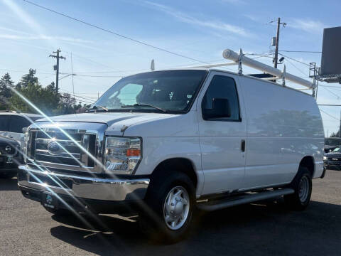 2013 Ford E-Series E-250