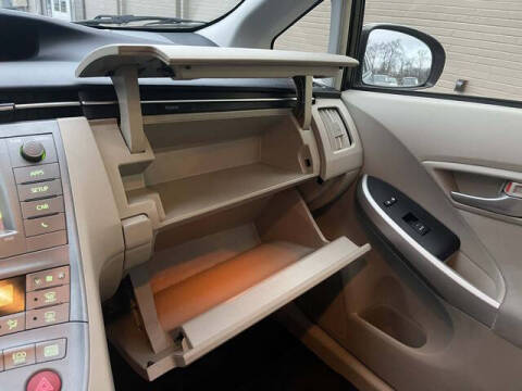 2014 Toyota Prius Five