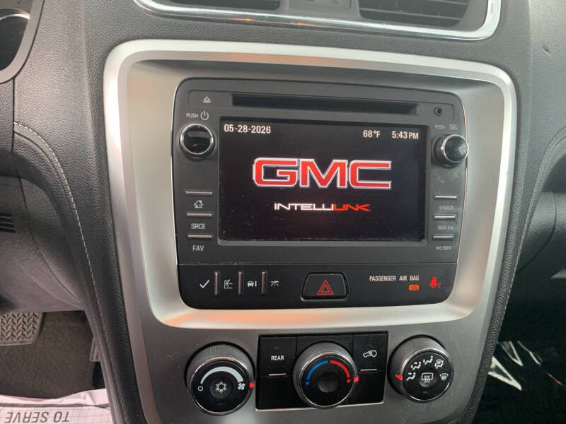 2016 GMC Acadia SLE-2