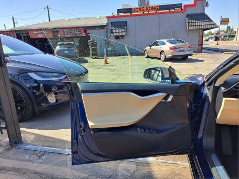 2016 Tesla Model S