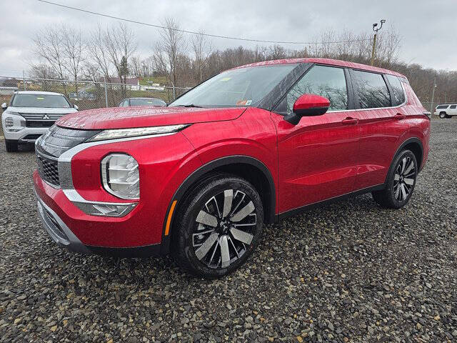 2026 Mitsubishi Outlander SE